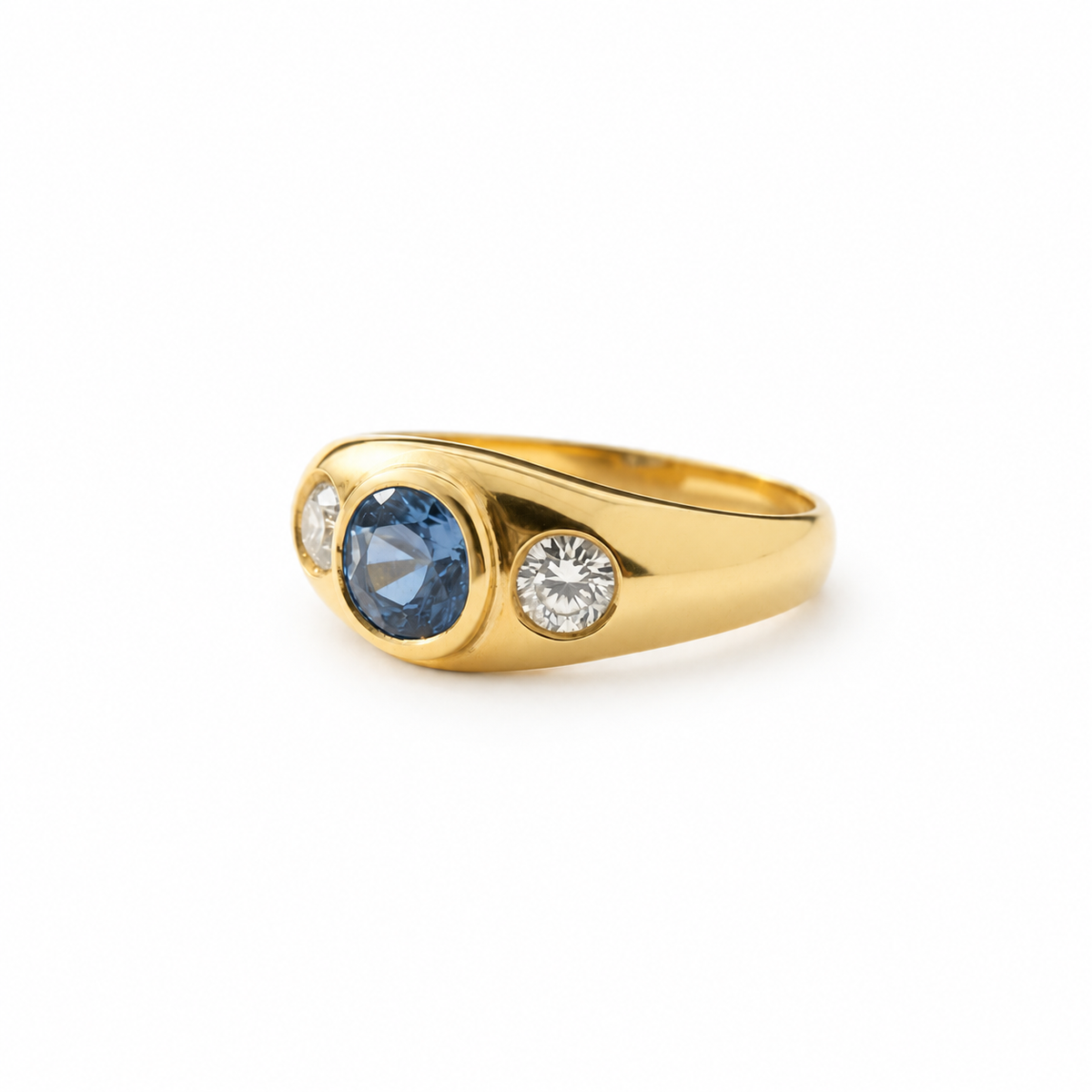 Ring - Yellow Gold - Sapphire and Diamonds