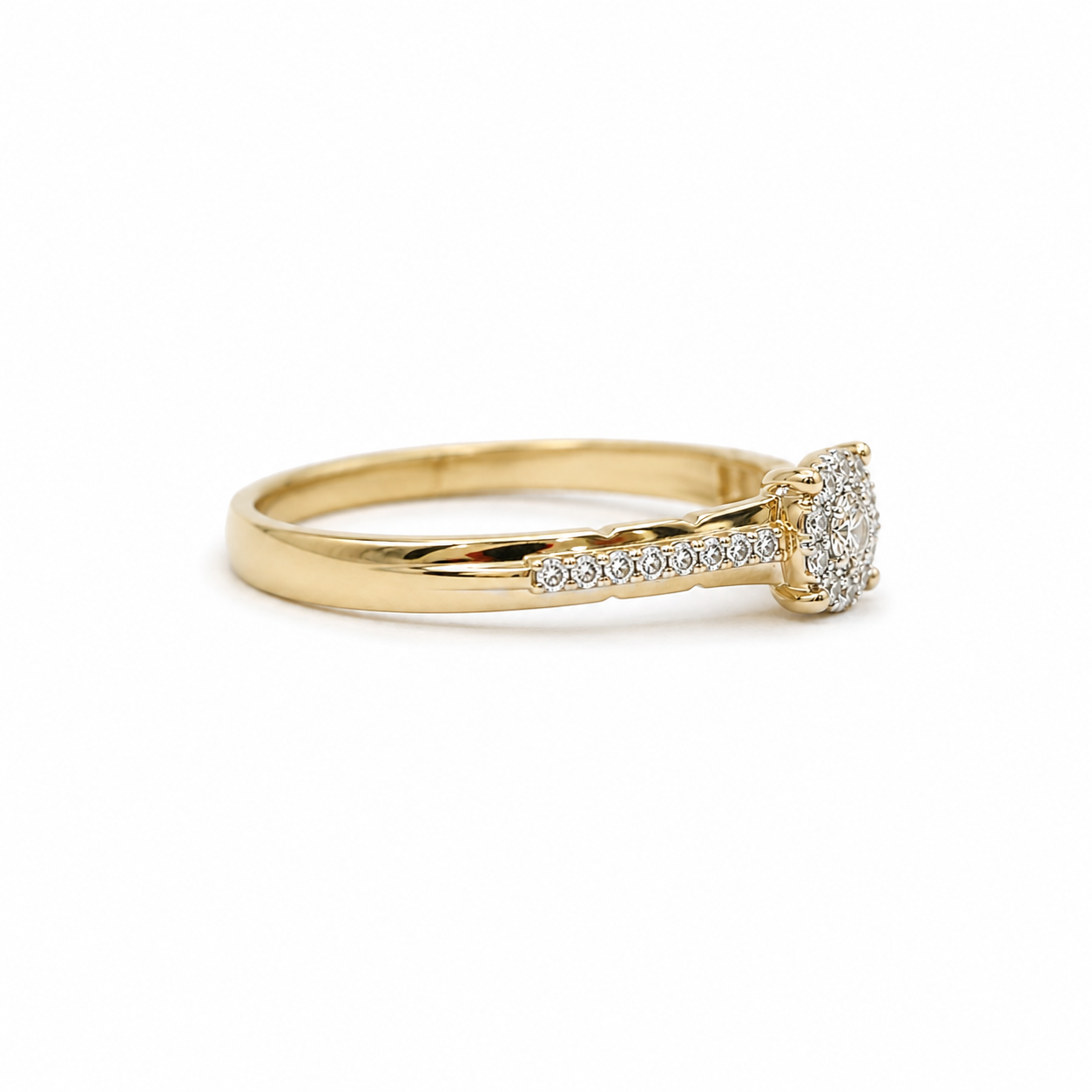 Bague Solitaire - Or jaune et Diamants