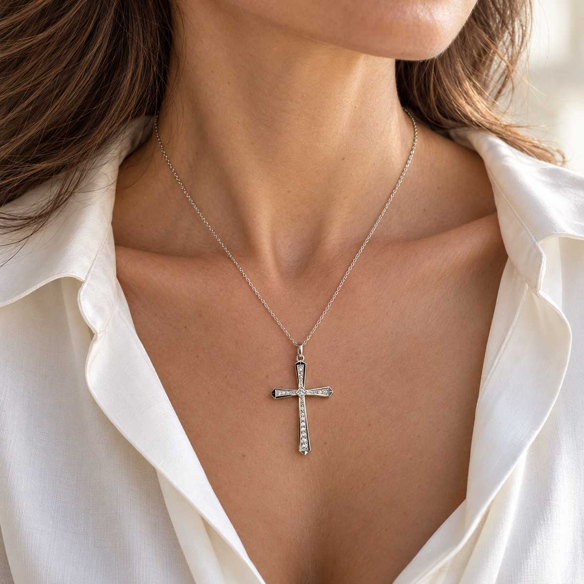 Art Deco - White gold and diamond Cross Pendant
