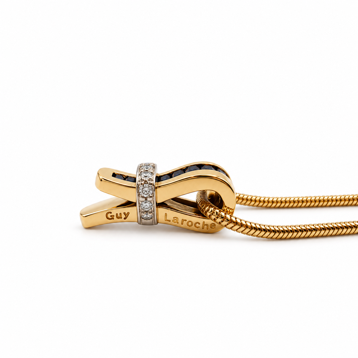 Collier pendentif Or jaune Saphirs et diamants