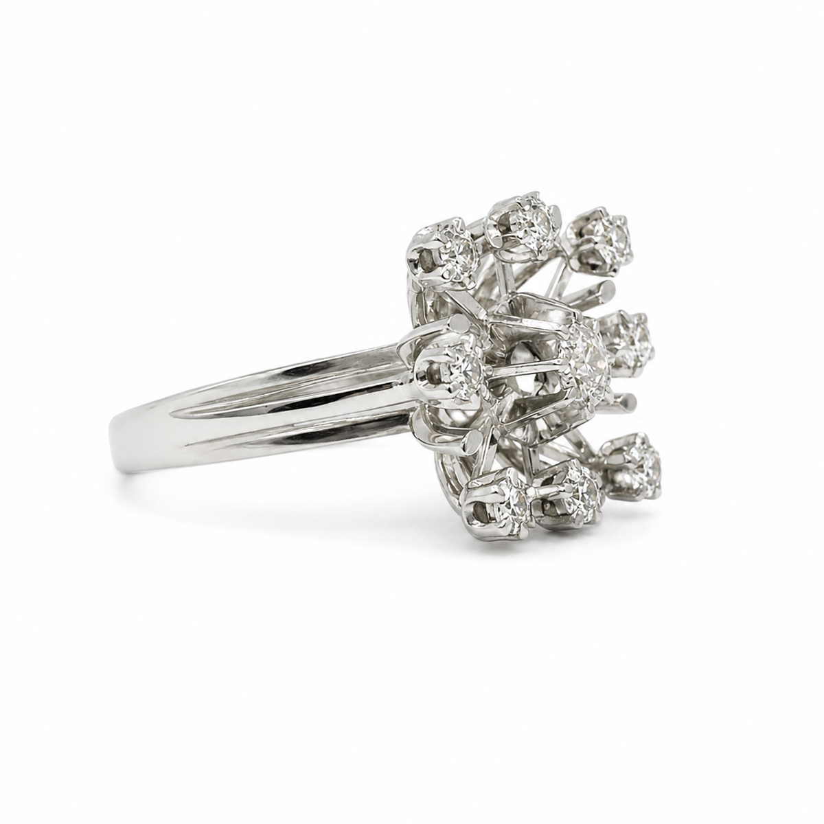 Bague Fleur - Or blanc et diamants