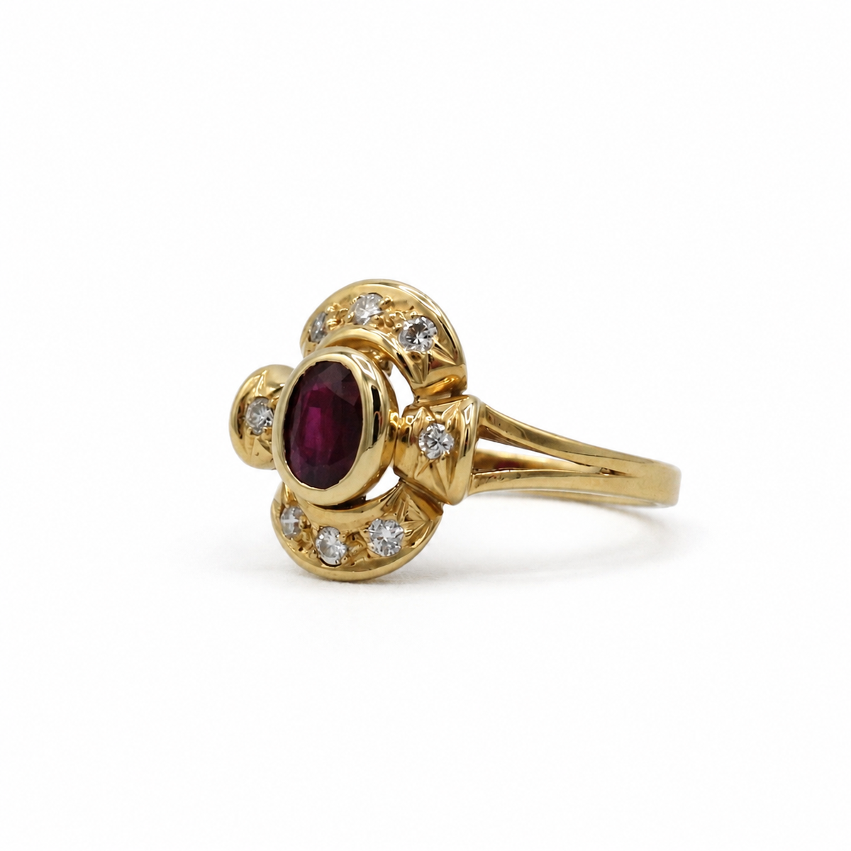 Bague Vintage - Or jaune Rubis et Diamants
