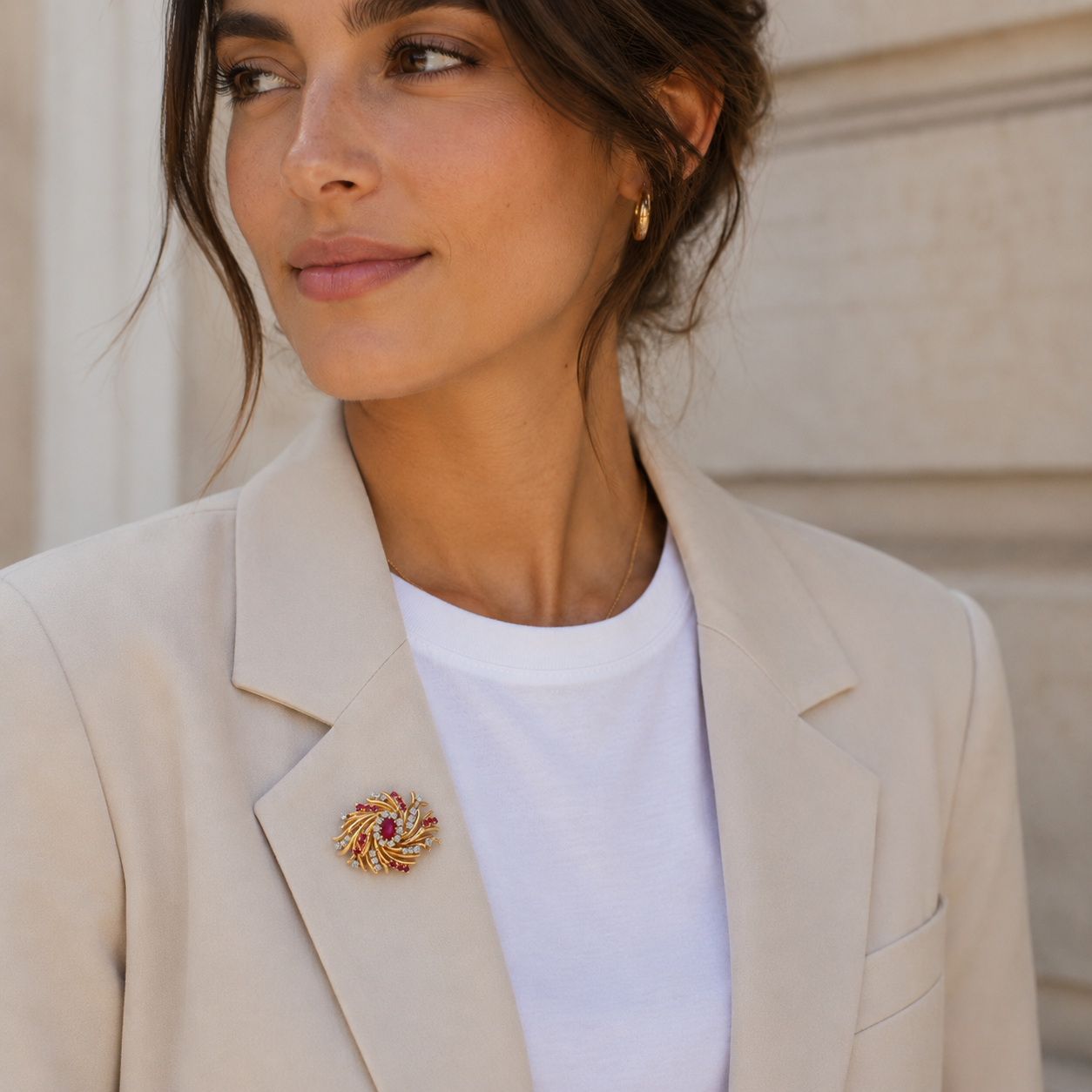 Broche Ancienne - Or rosé - Rubis et Diamants