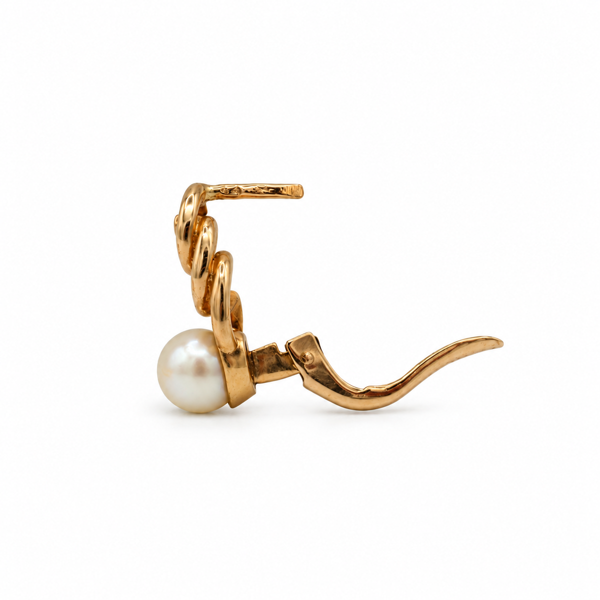 Boucles d’oreilles or jaune et perles de culture