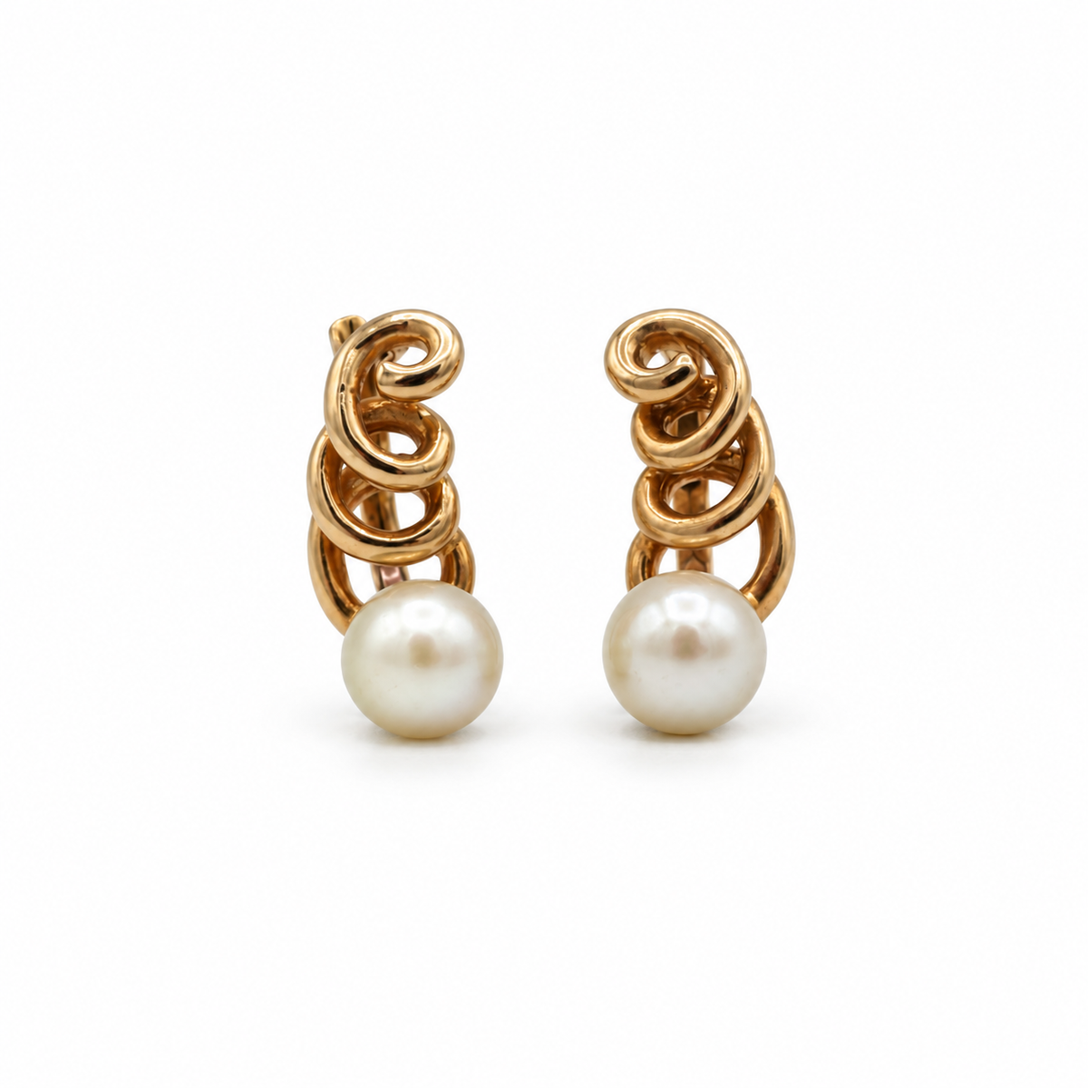 Boucles d’oreilles or jaune et perles de culture