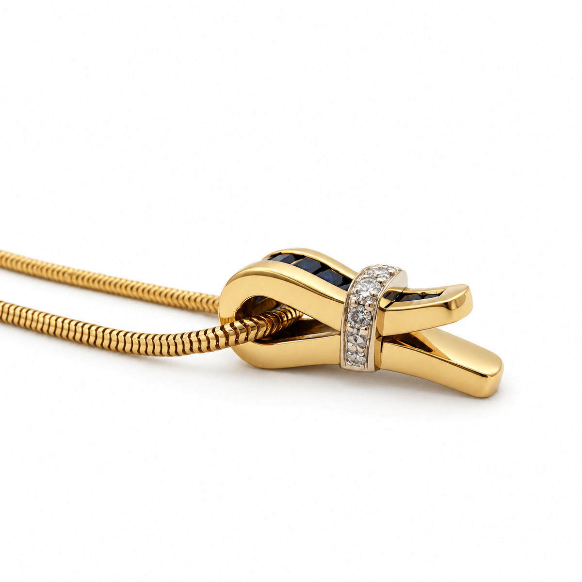 Collier pendentif Or jaune Saphirs et diamants