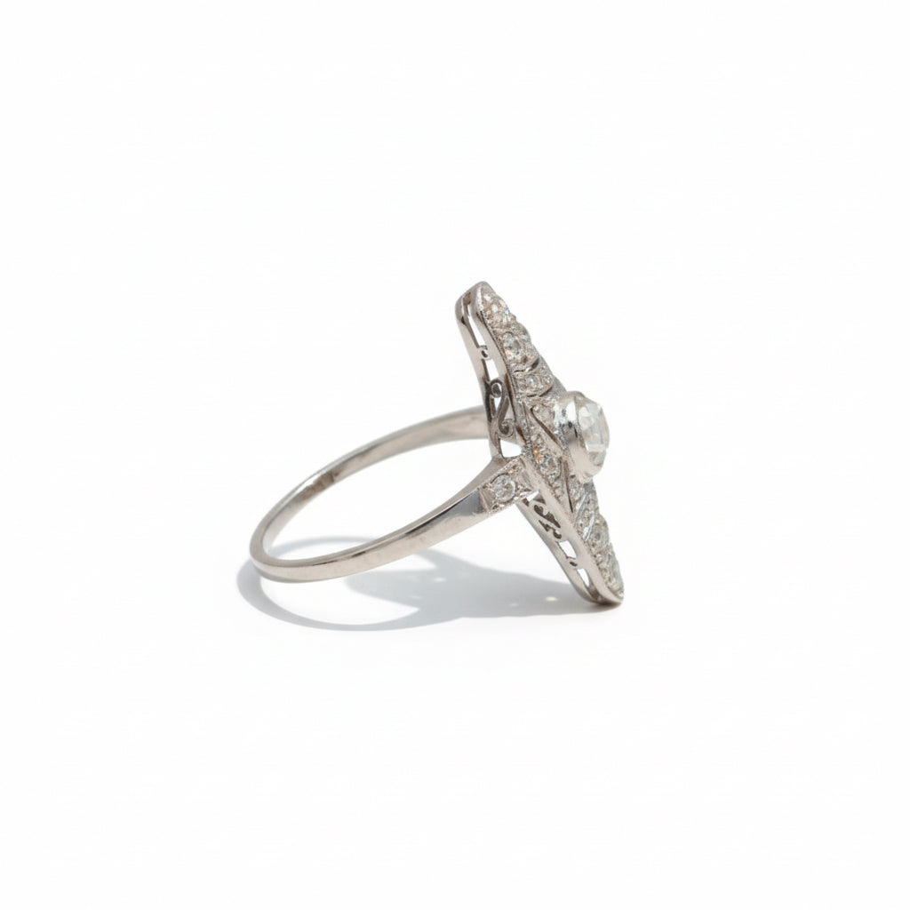 Art Déco - Bague Or blanc et diamants 0,35 carat